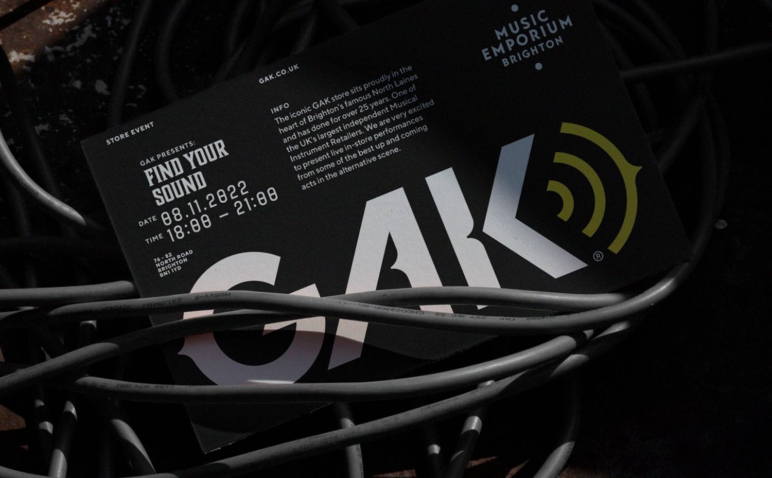 GAK business card black