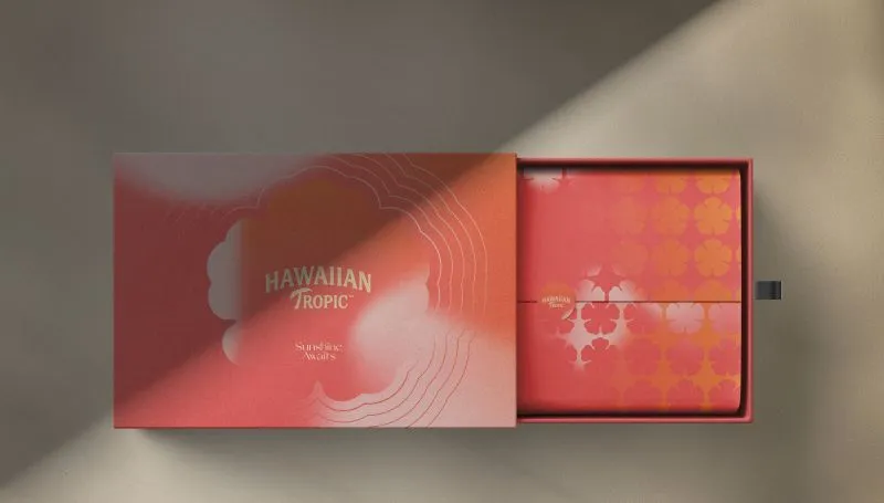 Hawaiian Tropic Merch