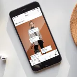 The Evolution From Traditional E-Commerce to Social Commerce